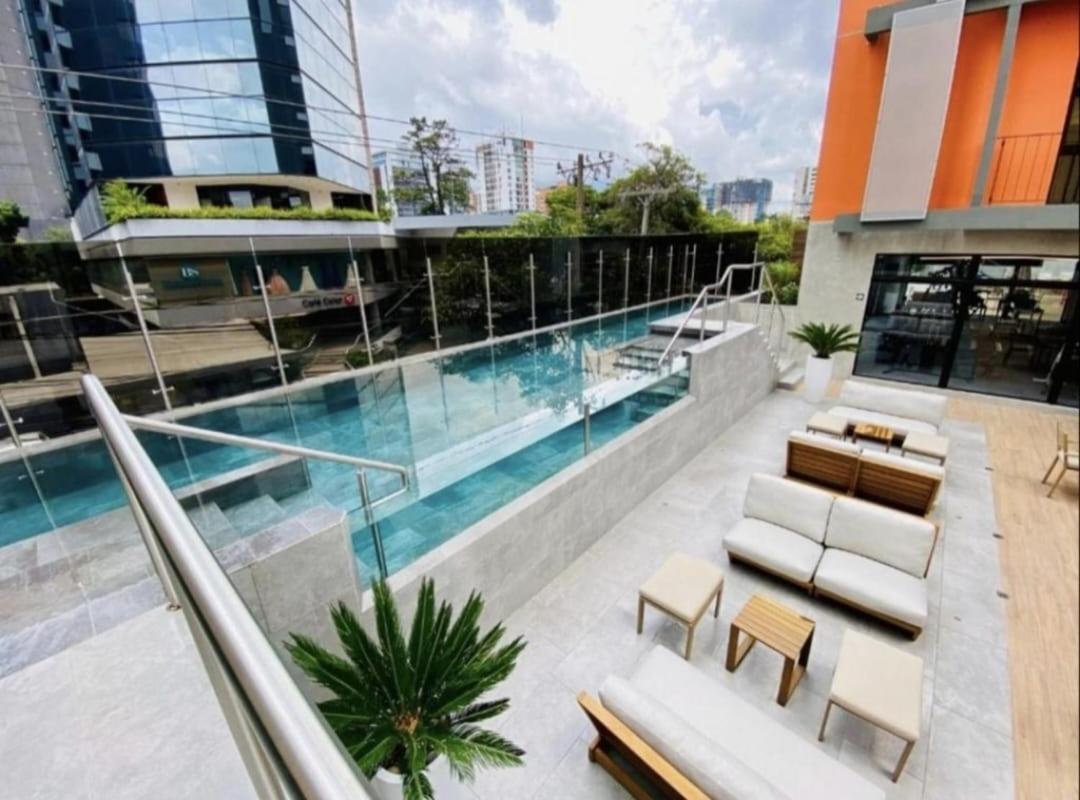 Zona 10 Eon, Guatemala Apartment Exterior photo